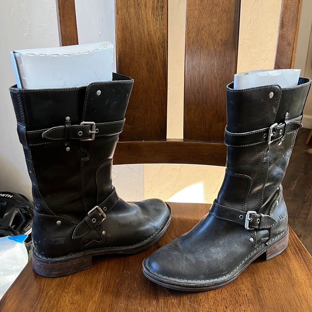 UGG brown leather motorcycle zip up boots